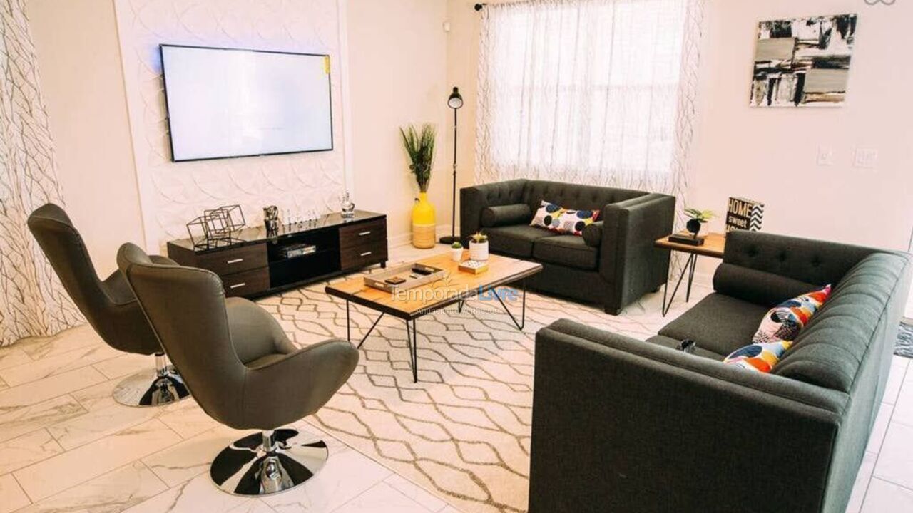 Casa para aluguel de temporada em Champions Gate (Fl)