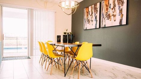 1580-ORLANDO-CHAMPIONS GATE-15 Min DA DISNEY E DE OMNI RESORT