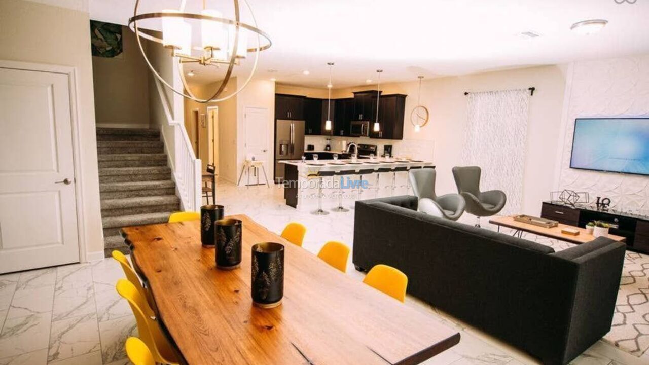 Casa para aluguel de temporada em Champions Gate (Fl)