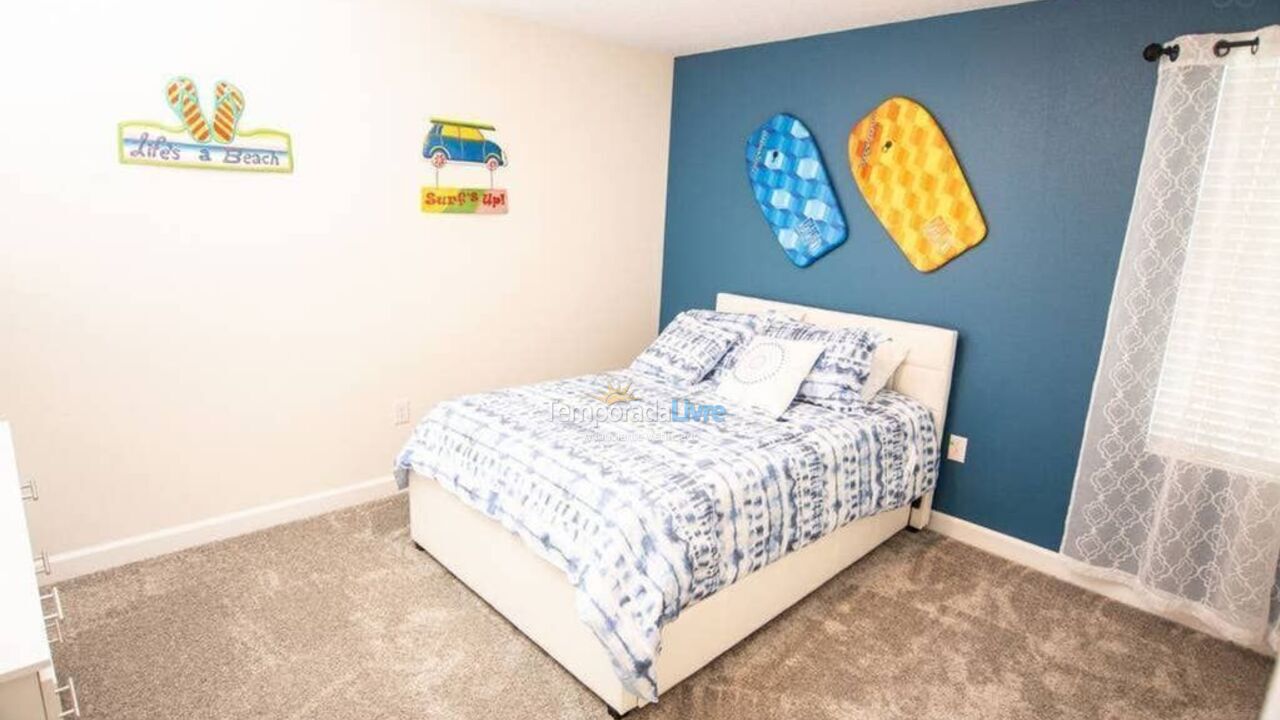 Casa para aluguel de temporada em Champions Gate (Fl)