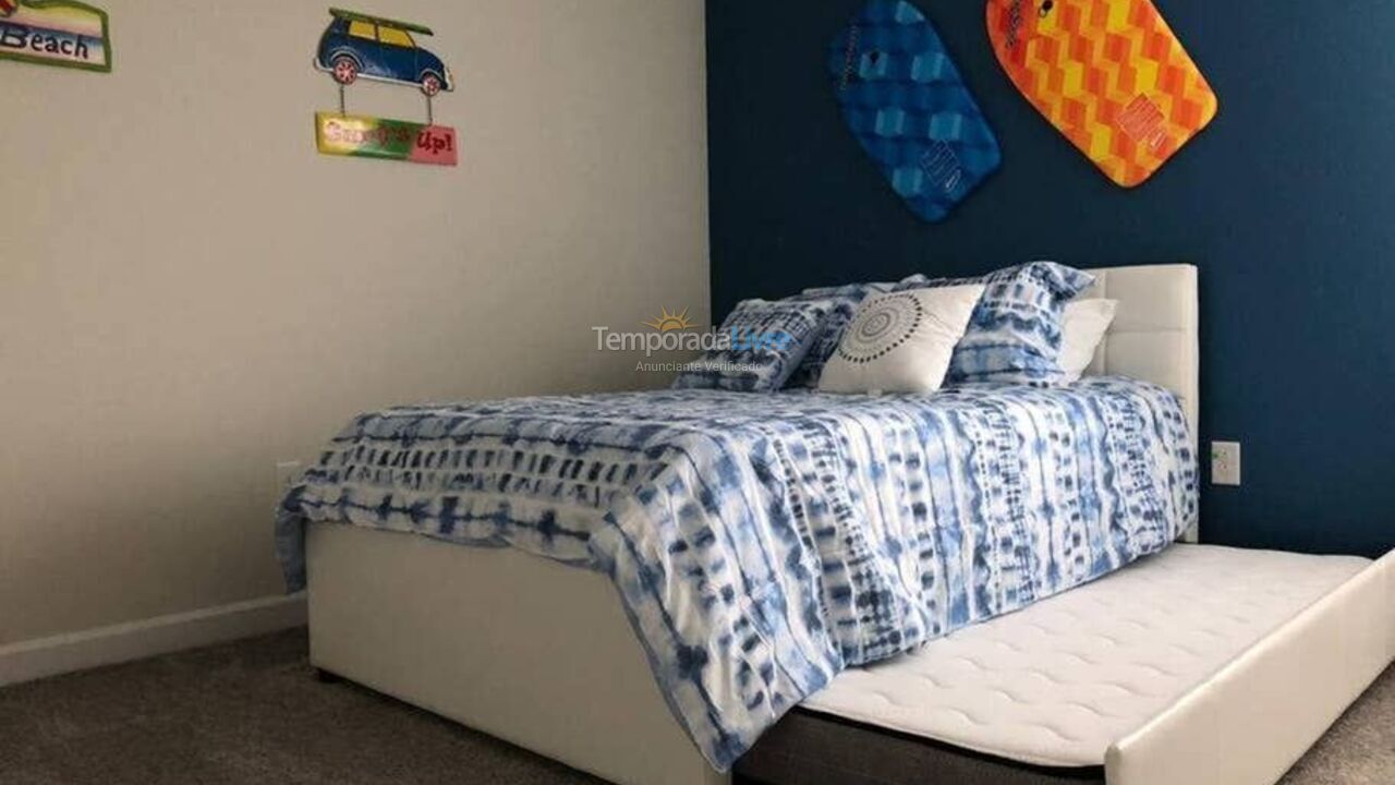 Casa para aluguel de temporada em Champions Gate (Fl)