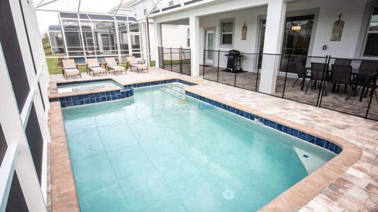 Casa para aluguel de temporada em Champions Gate (Fl)