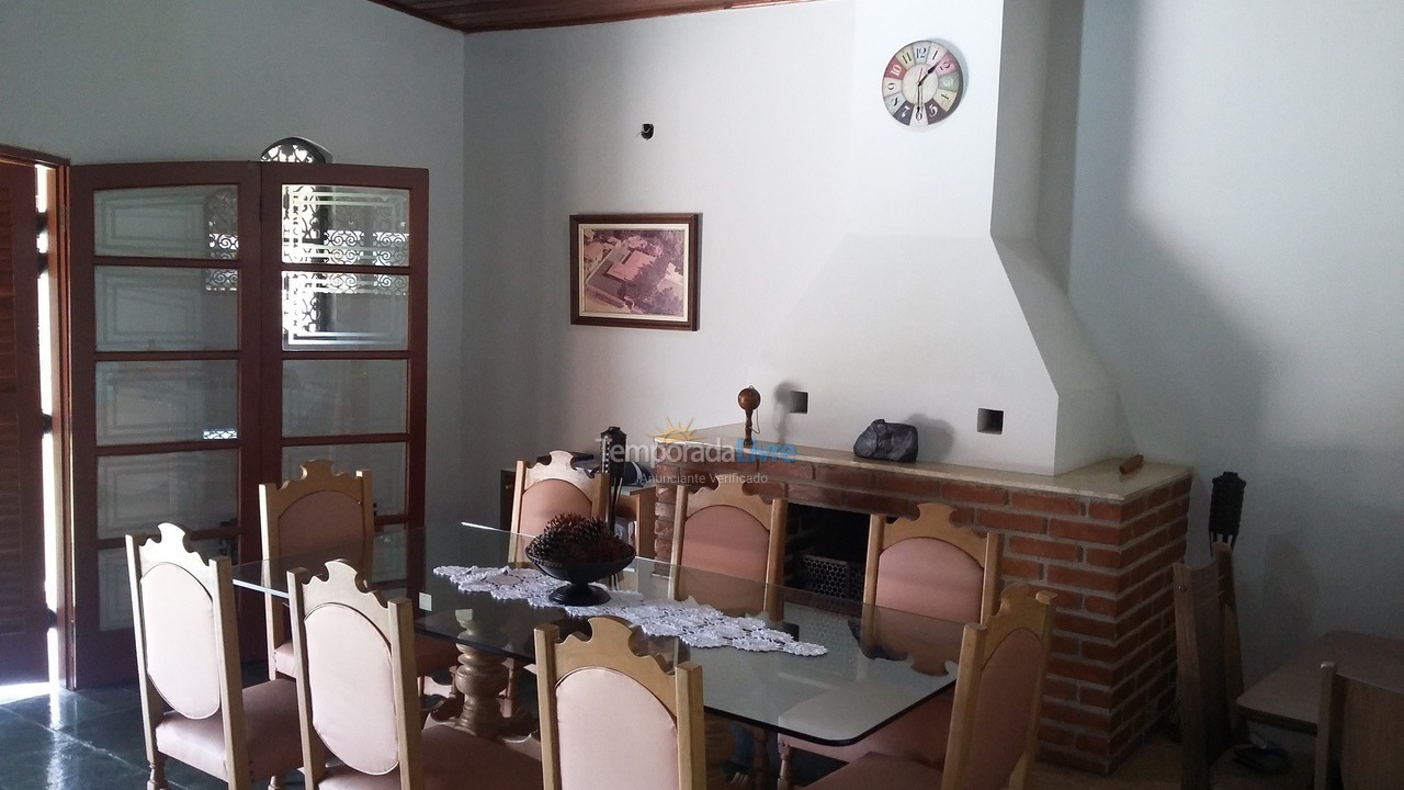 Ranch for vacation rental in Mairinque (Condomínio Porta do Sol)