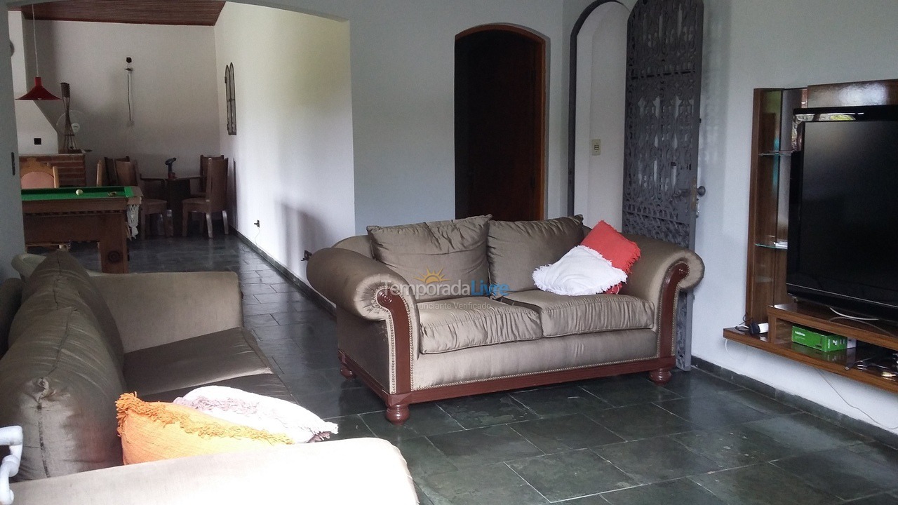 Ranch for vacation rental in Mairinque (Condomínio Porta do Sol)