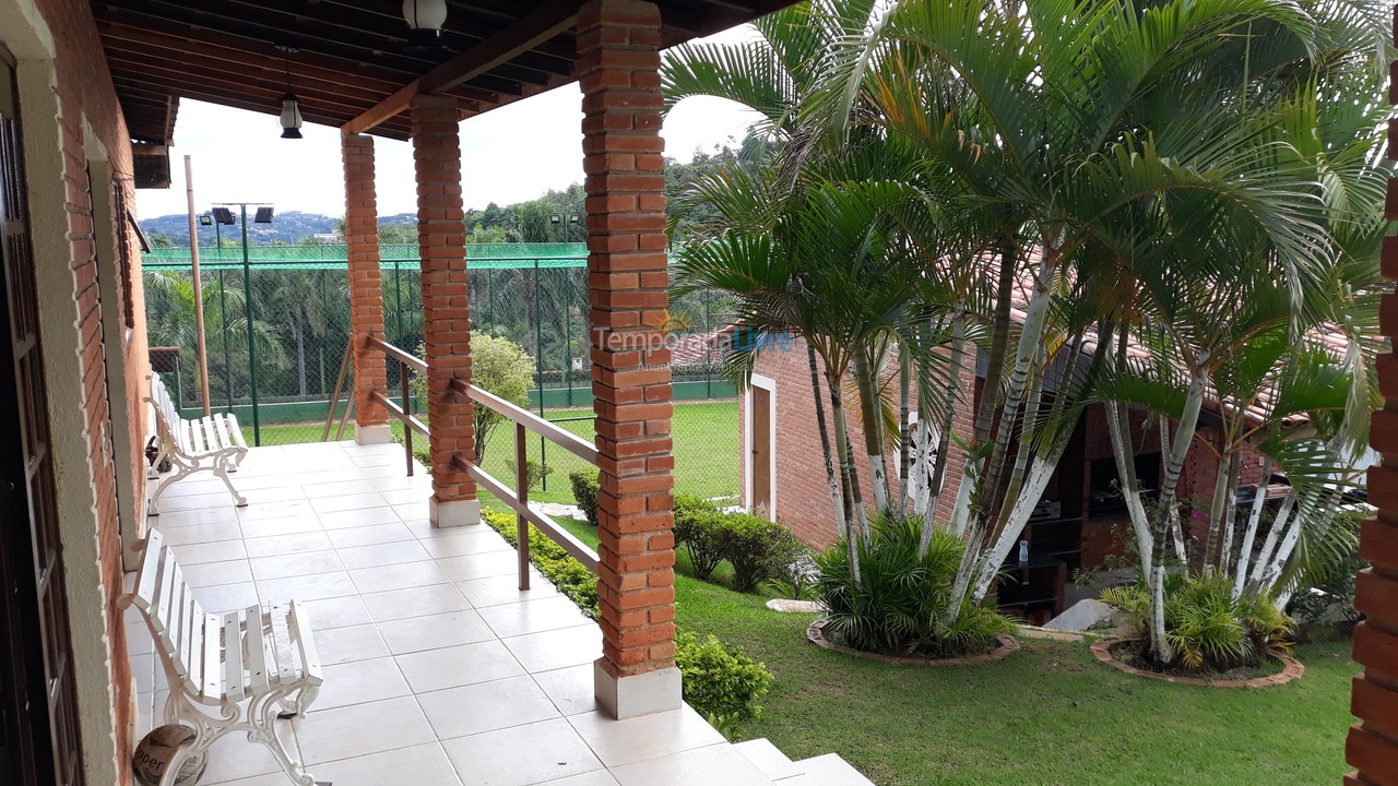 Granja para alquiler de vacaciones em Mairinque (Condomínio Porta do Sol)