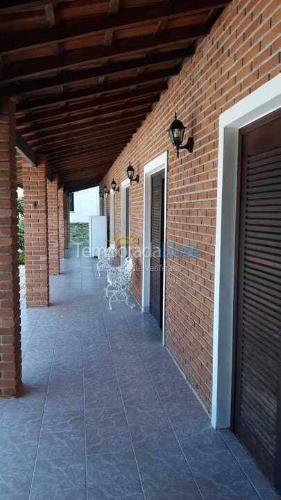 Granja para alquiler de vacaciones em Mairinque (Condomínio Porta do Sol)