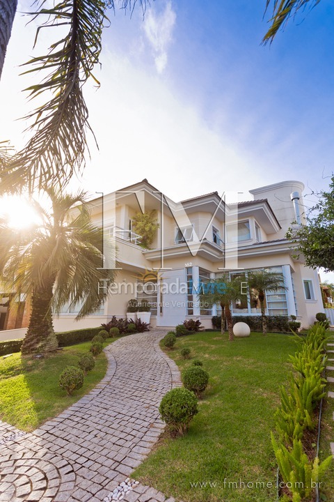 Casa para aluguel de temporada em Florianopolis (Jurerê Internacional)