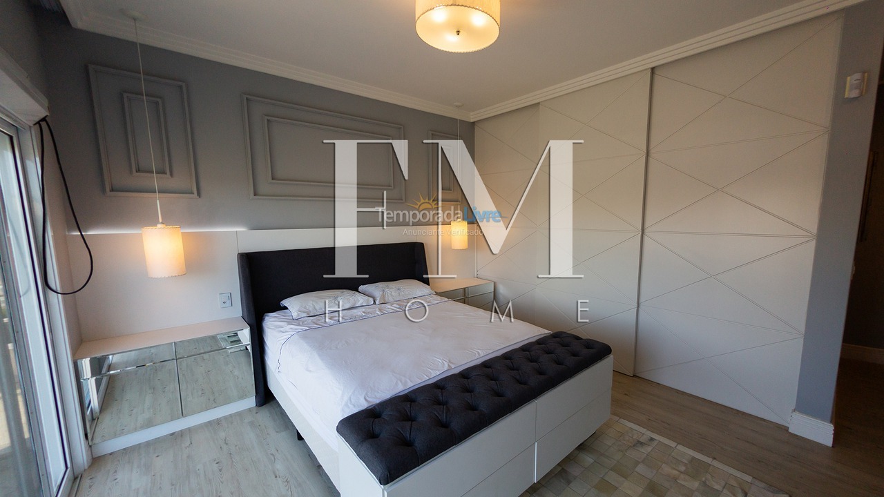 Casa para aluguel de temporada em Florianopolis (Jurerê Internacional)