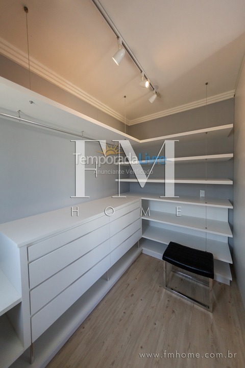 Casa para aluguel de temporada em Florianopolis (Jurerê Internacional)