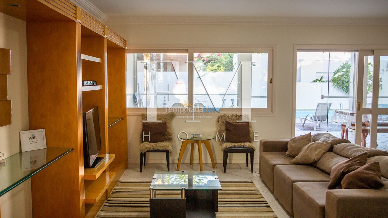 Casa para aluguel de temporada em Florianopolis (Jurerê Internacional)