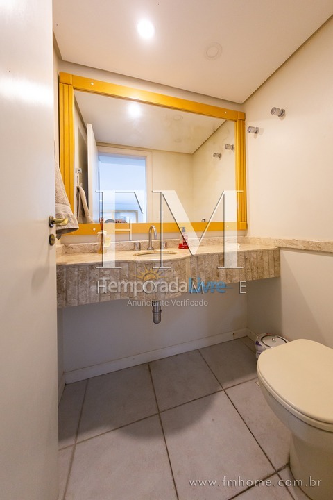 Casa para aluguel de temporada em Florianopolis (Jurerê Internacional)