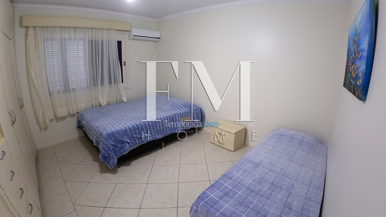 Casa para aluguel de temporada em Florianopolis (Jurerê Internacional)