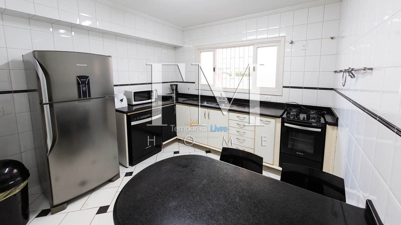 Casa para aluguel de temporada em Florianopolis (Jurerê Internacional)
