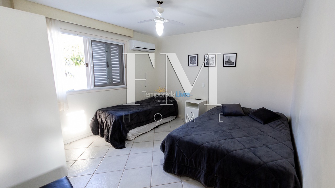 Casa para aluguel de temporada em Florianopolis (Jurerê Internacional)