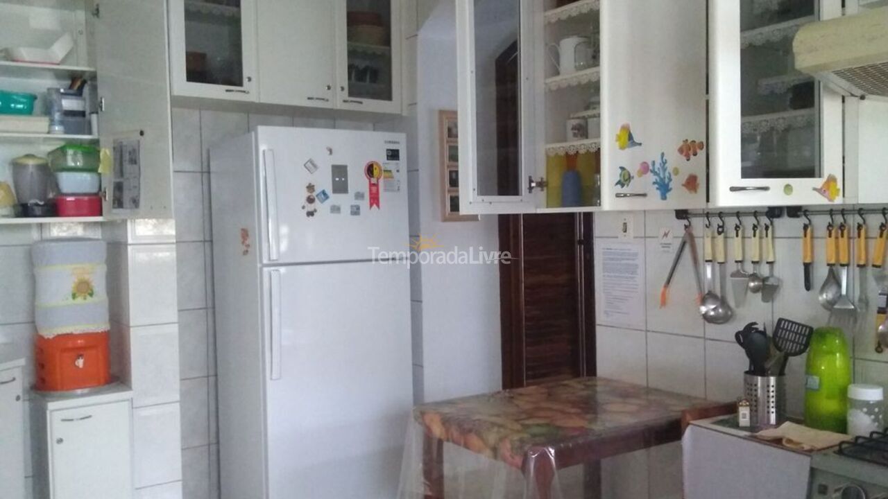 Casa para alquiler de vacaciones em Ubatuba (Maranduba)