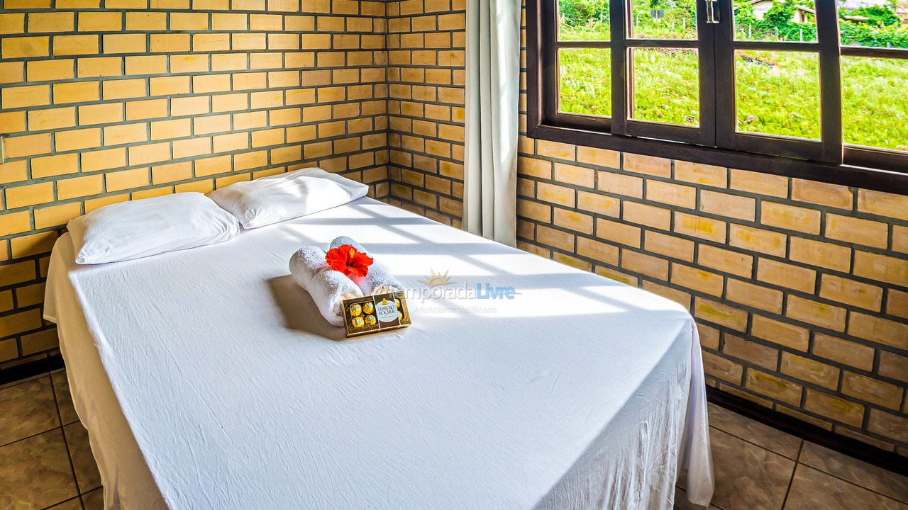 Casa para aluguel de temporada em Imbituba (Praia do Rosa)