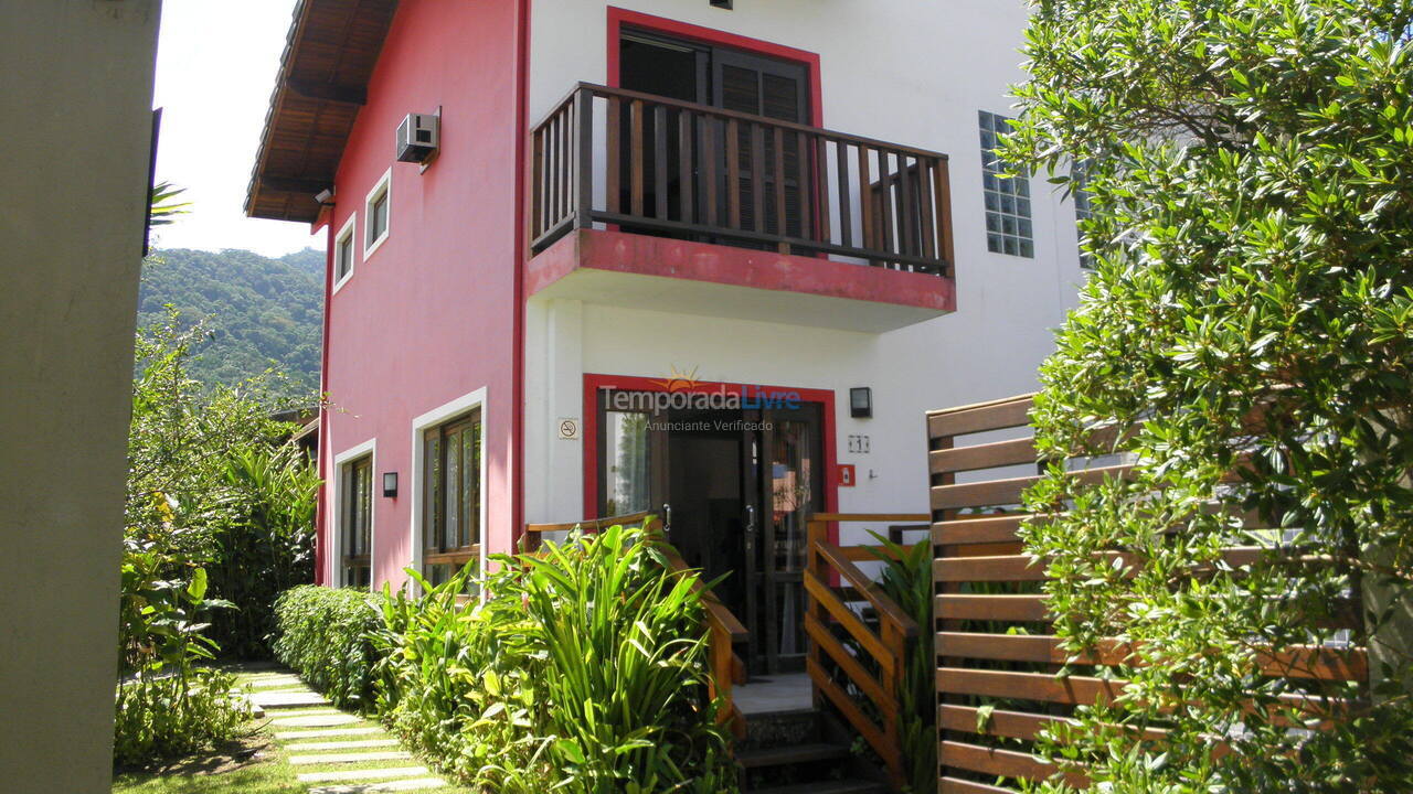 Casa para alquiler de vacaciones em Ubatuba (Praia do Lázaro)