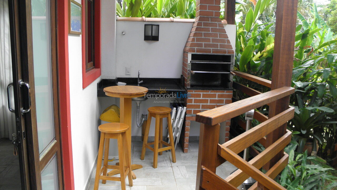 Casa para alquiler de vacaciones em Ubatuba (Praia do Lázaro)