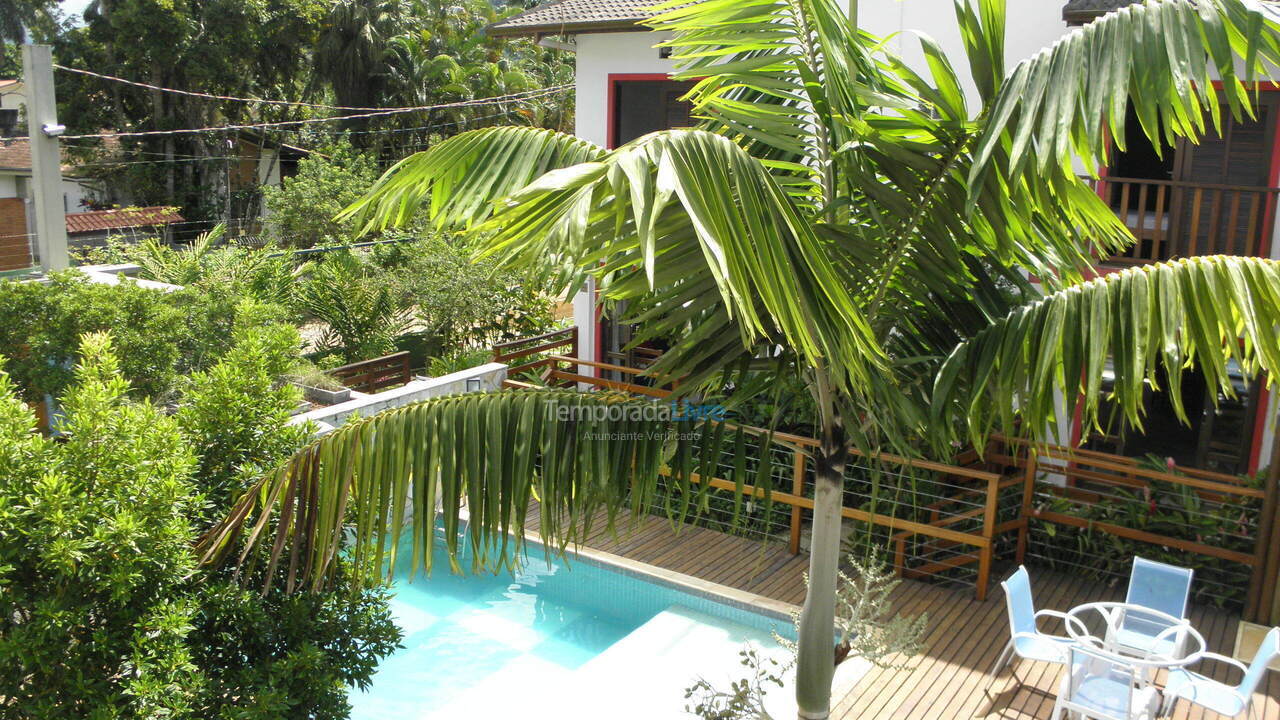 Casa para alquiler de vacaciones em Ubatuba (Praia do Lázaro)