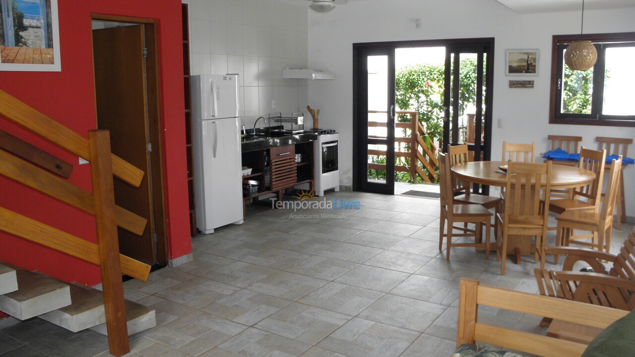 Casa para alquiler de vacaciones em Ubatuba (Praia do Lázaro)
