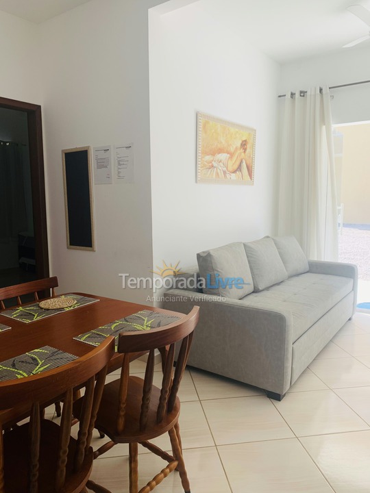 Apartamento para aluguel de temporada em Ubatuba (Maranduba)