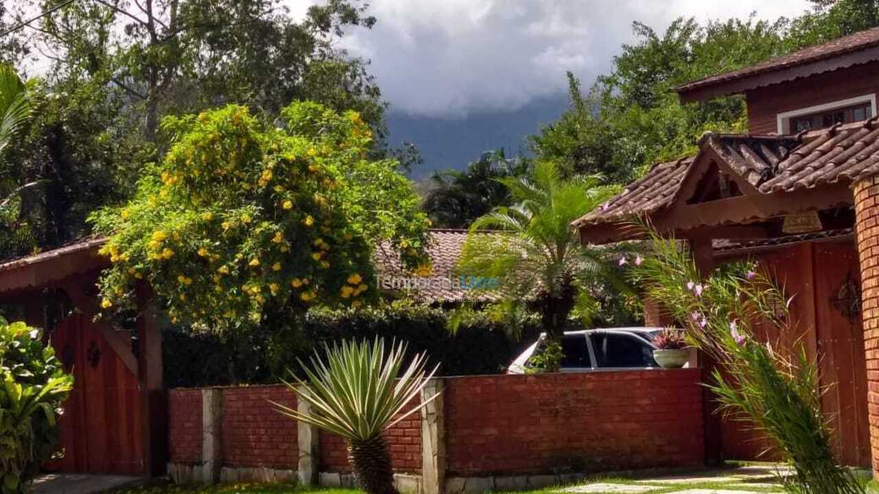 Casa para alquiler de vacaciones em Ubatuba (Praia de Itamambuca)