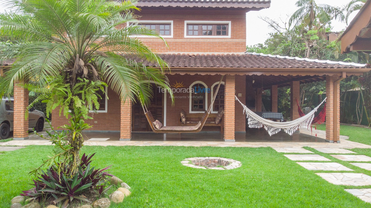 Casa para alquiler de vacaciones em Ubatuba (Praia de Itamambuca)