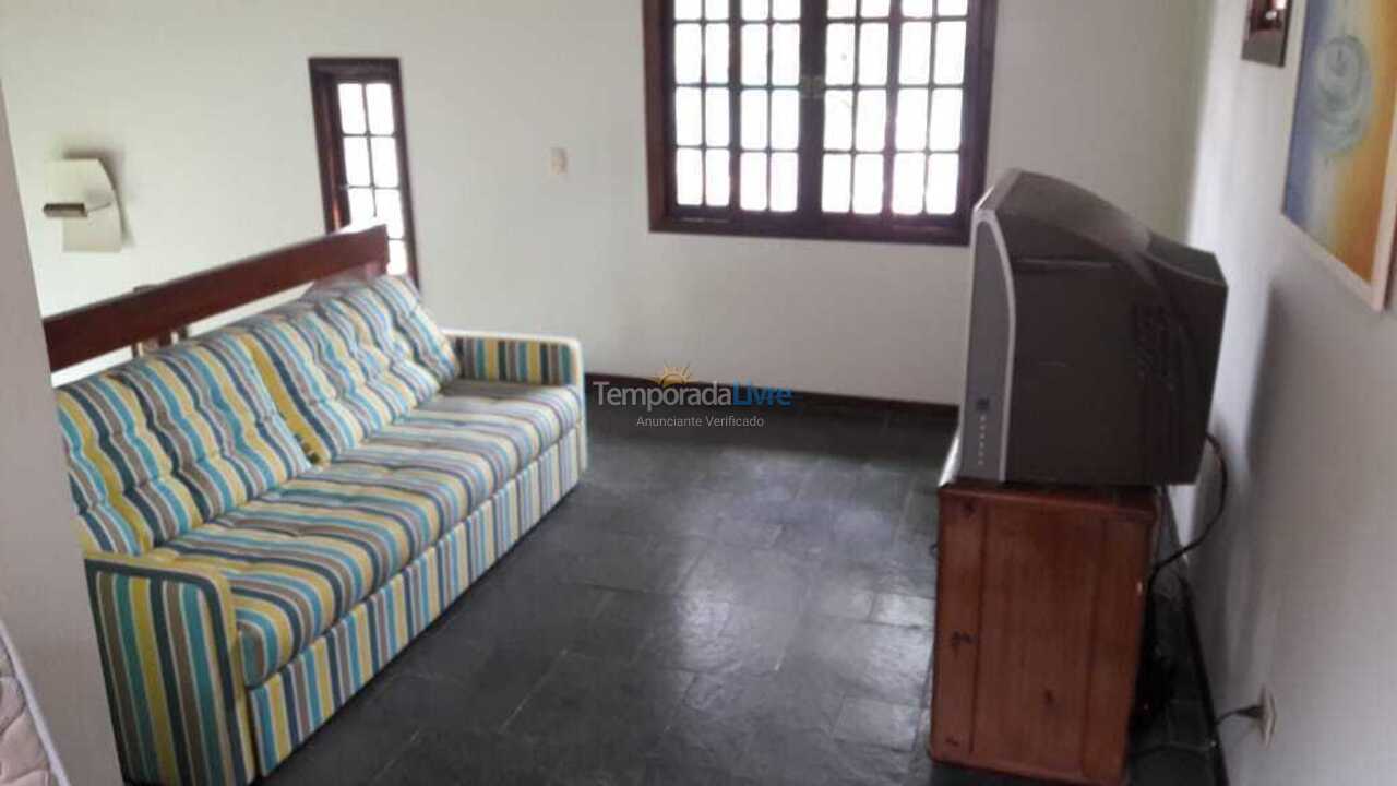 Casa para aluguel de temporada em Ubatuba (Praia da Santa Rita)