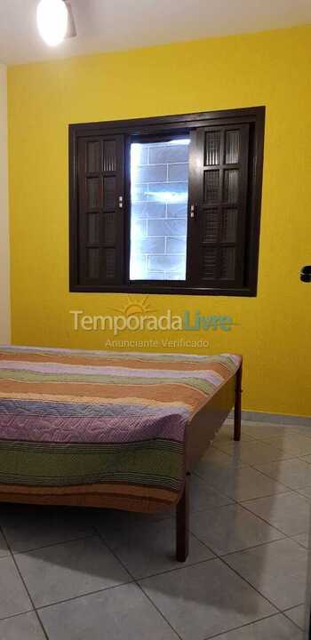 Casa para aluguel de temporada em Guaratuba (Coroados)