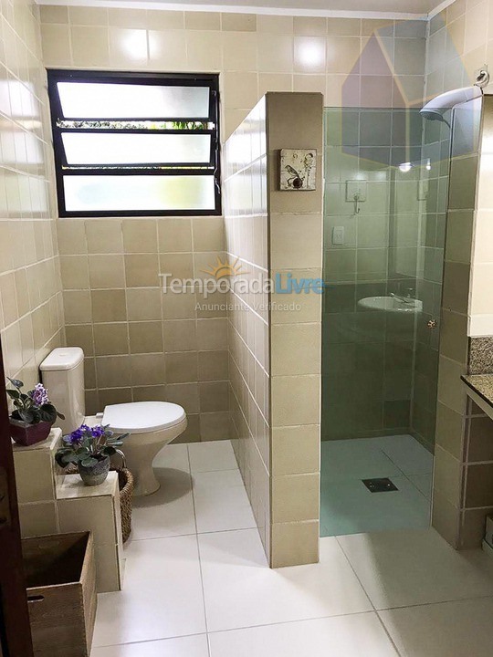 Casa para aluguel de temporada em Florianópolis (Cachoeira do Bom Jesus)