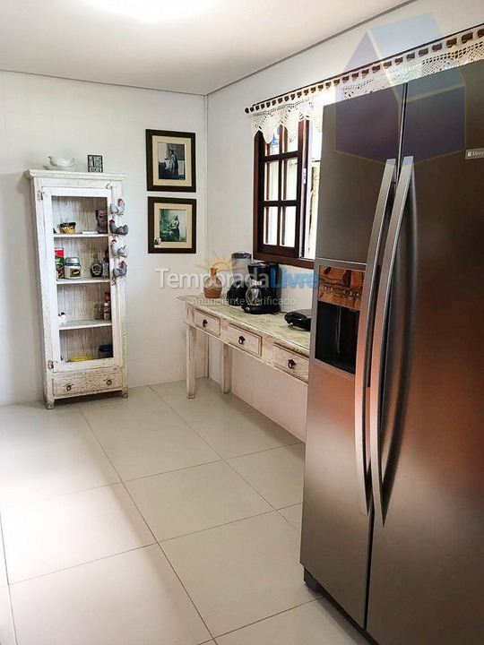 Casa para aluguel de temporada em Florianópolis (Cachoeira do Bom Jesus)