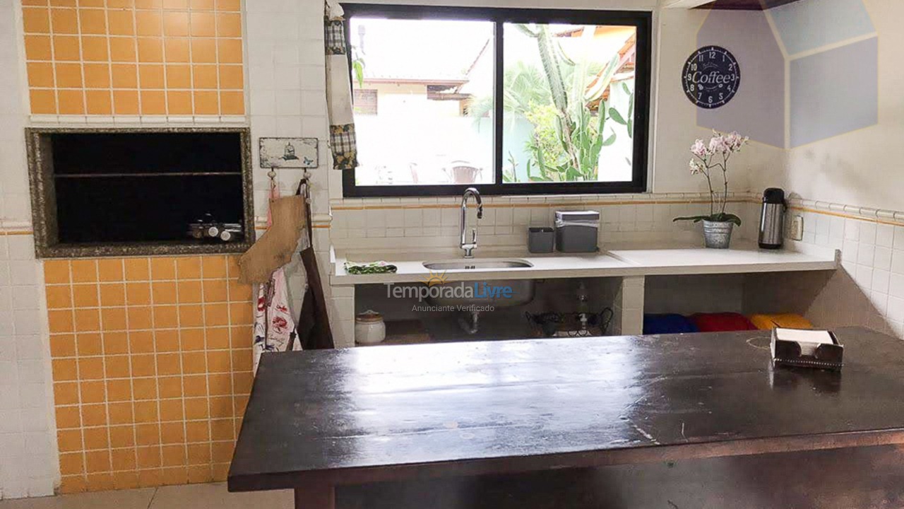 Casa para aluguel de temporada em Florianópolis (Cachoeira do Bom Jesus)
