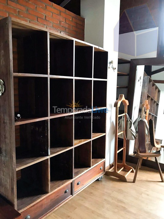 Casa para aluguel de temporada em Florianópolis (Cachoeira do Bom Jesus)