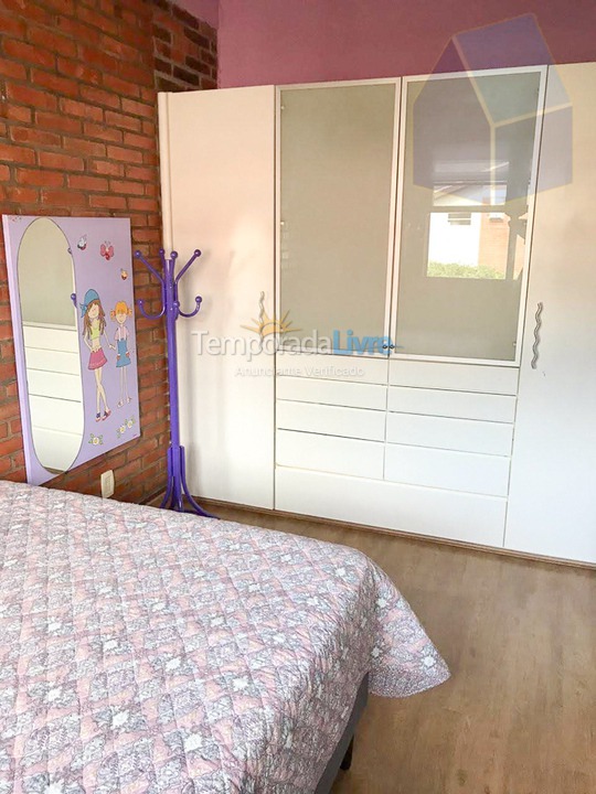 Casa para aluguel de temporada em Florianópolis (Cachoeira do Bom Jesus)