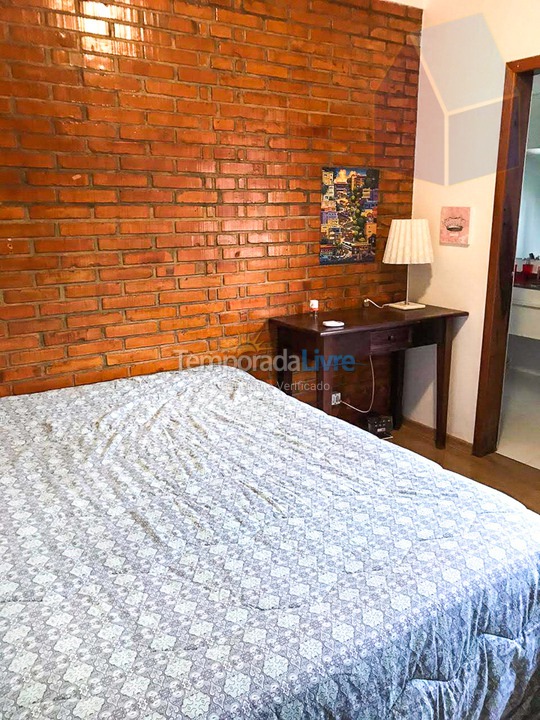 Casa para aluguel de temporada em Florianópolis (Cachoeira do Bom Jesus)