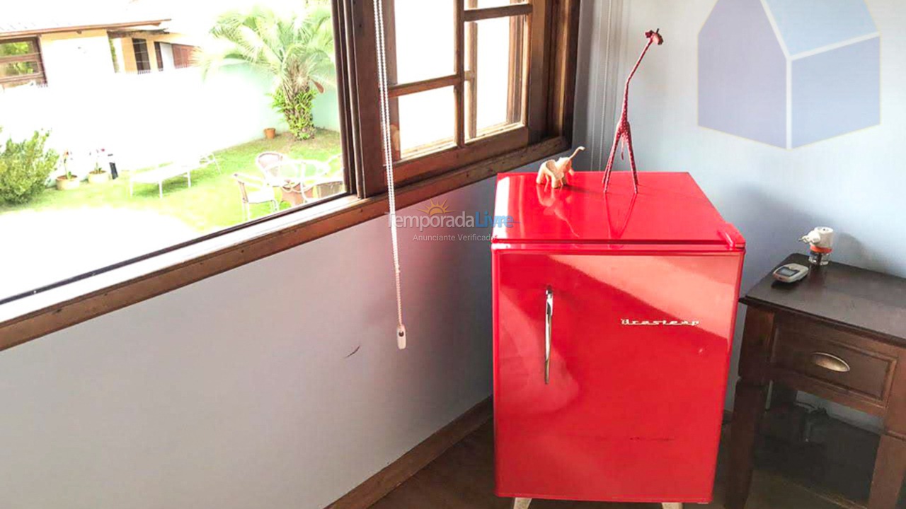 Casa para aluguel de temporada em Florianópolis (Cachoeira do Bom Jesus)