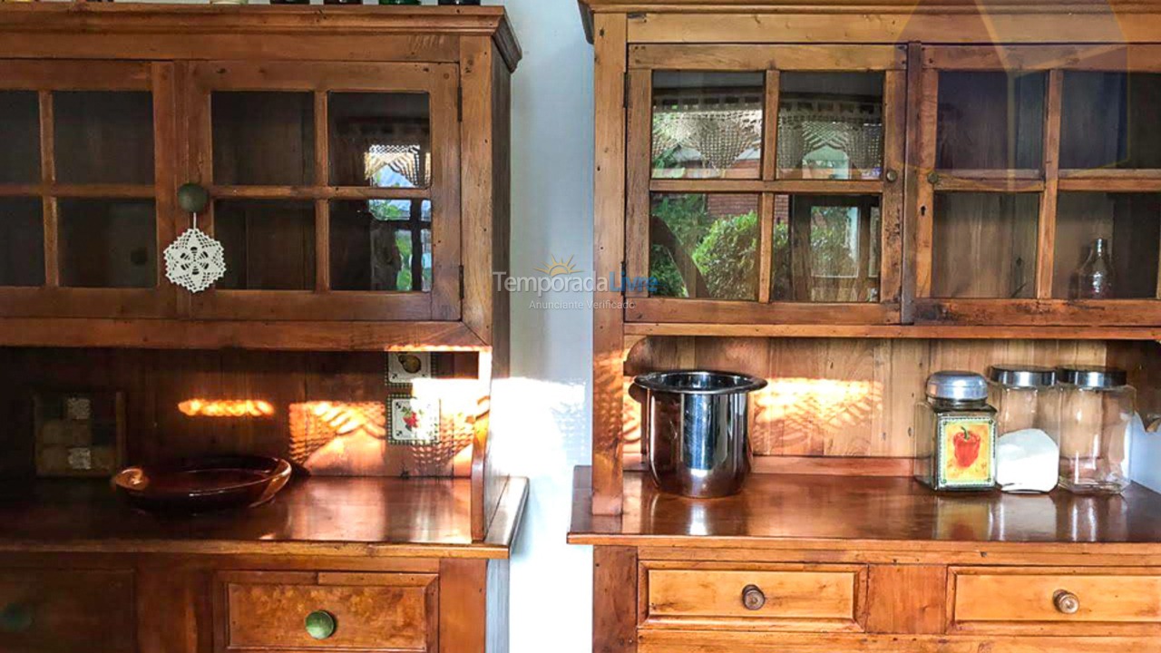 Casa para aluguel de temporada em Florianópolis (Cachoeira do Bom Jesus)