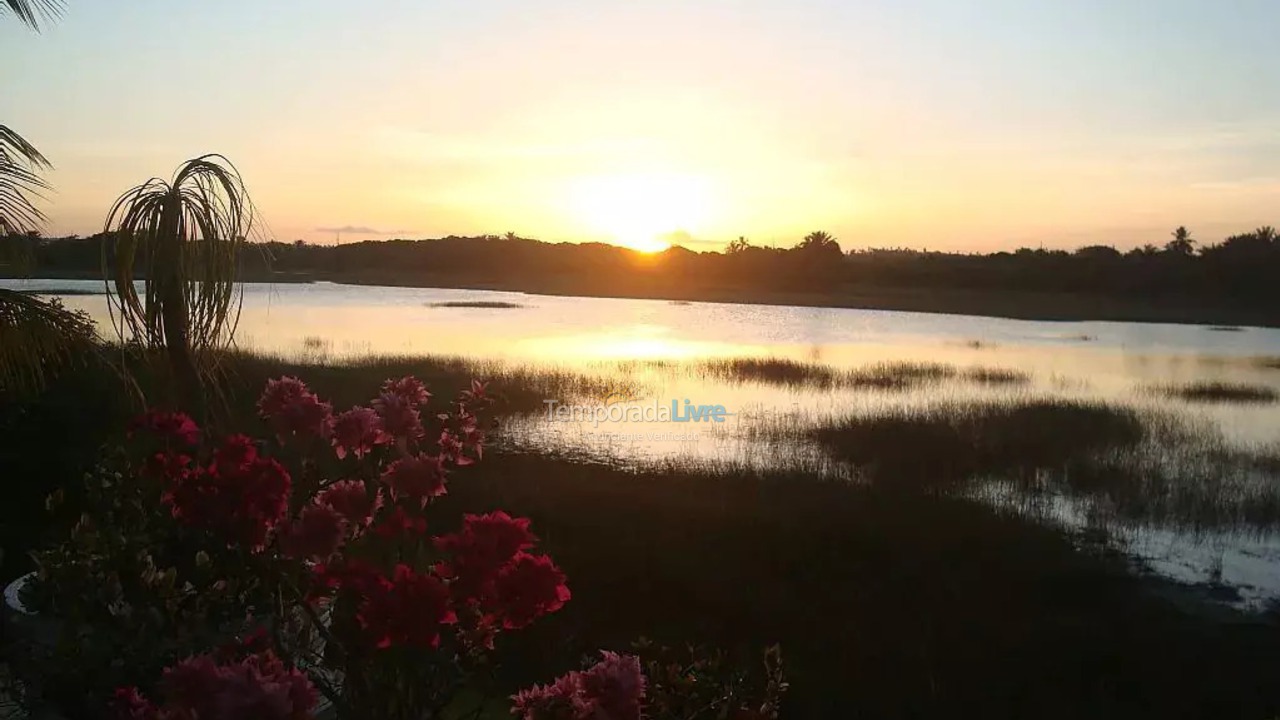 House for vacation rental in Camaçari (Praia de Guarajuba)