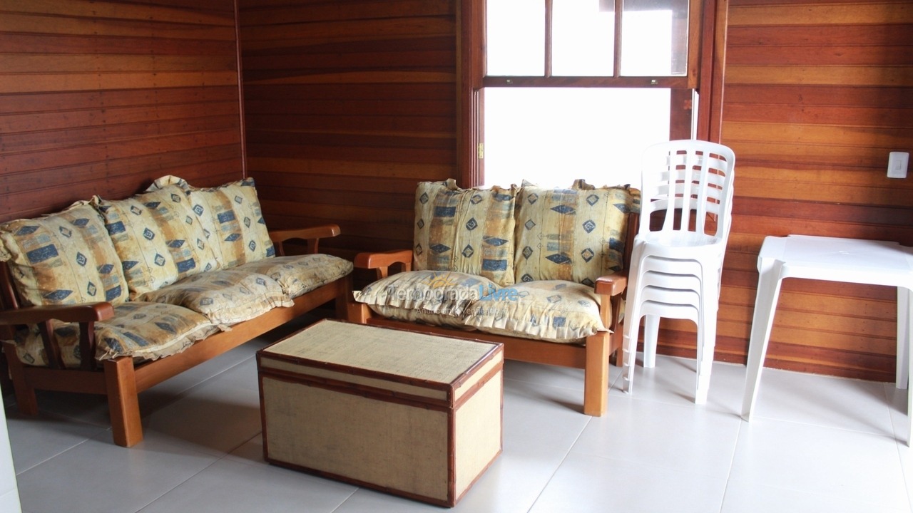 Casa para aluguel de temporada em Bertioga (Condominio Morada da Praia)