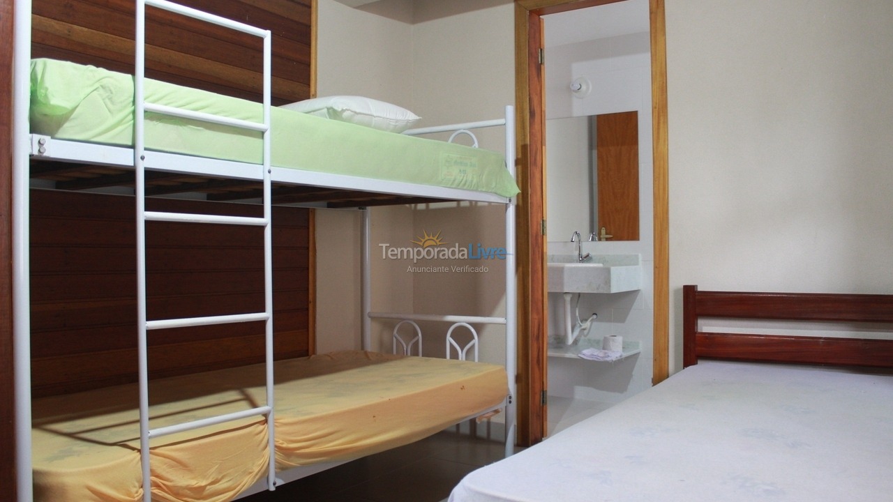 Casa para aluguel de temporada em Bertioga (Condominio Morada da Praia)