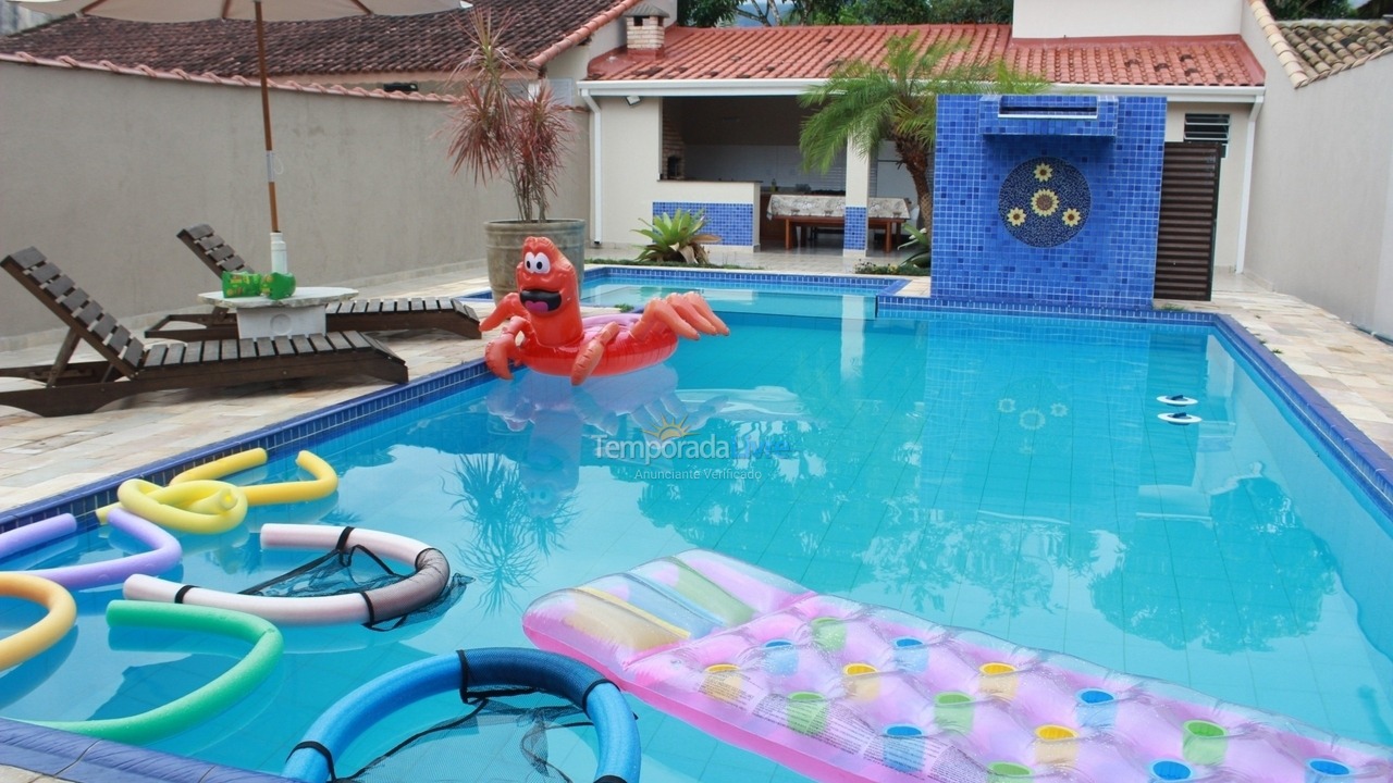 Casa para aluguel de temporada em Bertioga (Condominio Morada da Praia)