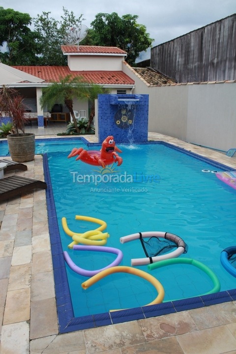 Casa para aluguel de temporada em Bertioga (Condominio Morada da Praia)