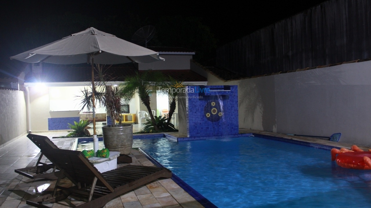 Casa para aluguel de temporada em Bertioga (Condominio Morada da Praia)