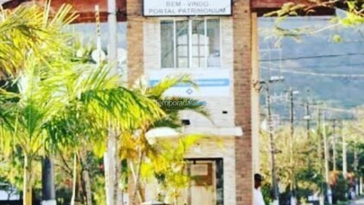 Casa para aluguel de temporada em Caraguatatuba (Massaguaçu)