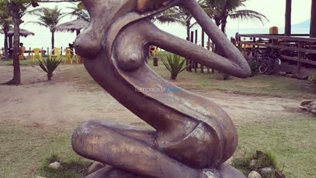 Casa para aluguel de temporada em Caraguatatuba (Massaguaçu)