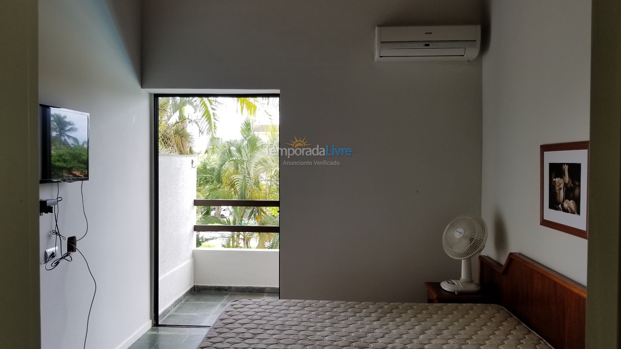 House for vacation rental in Ubatuba (Praia das Toninhas)