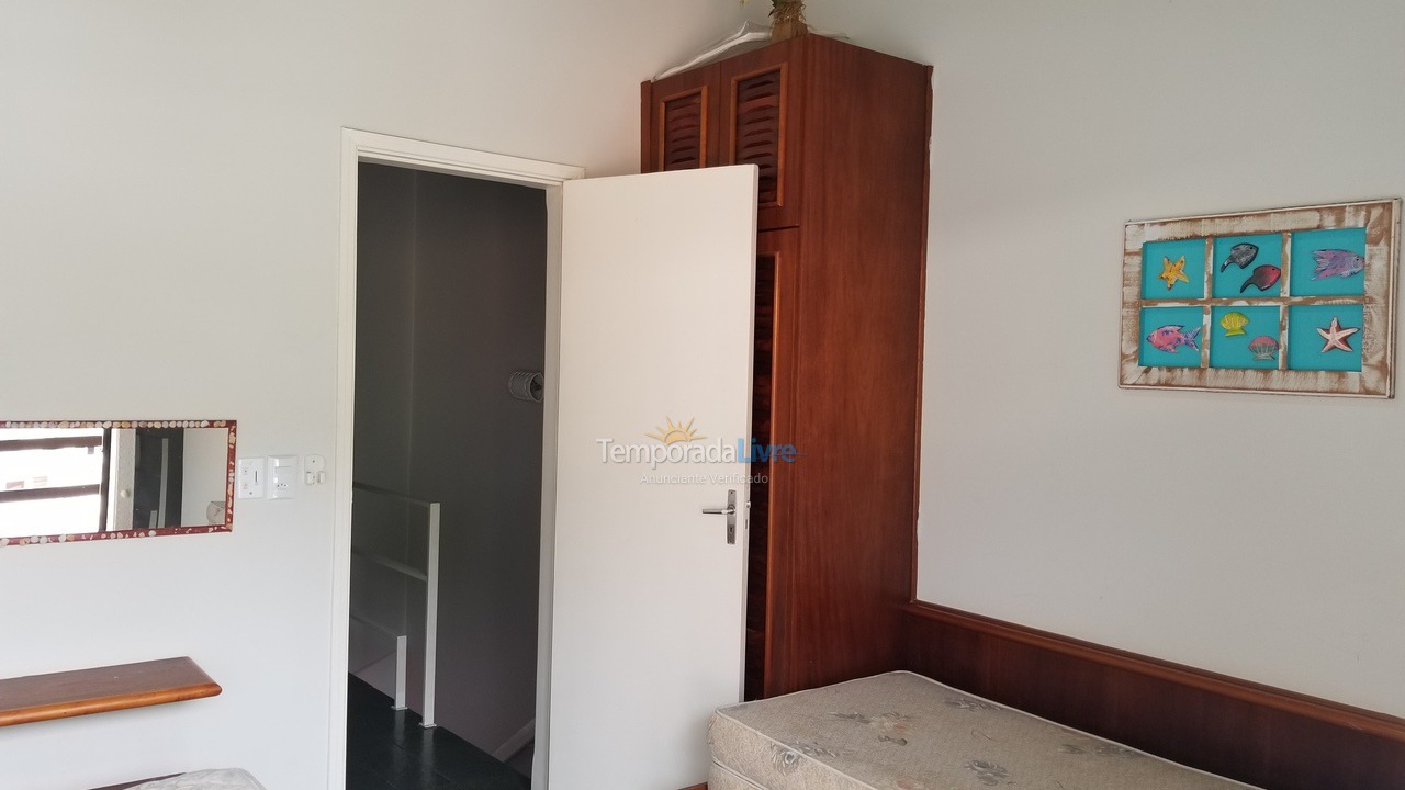 House for vacation rental in Ubatuba (Praia das Toninhas)