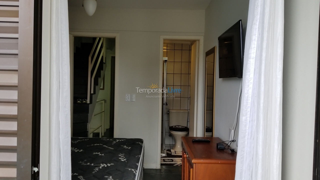 House for vacation rental in Ubatuba (Praia das Toninhas)