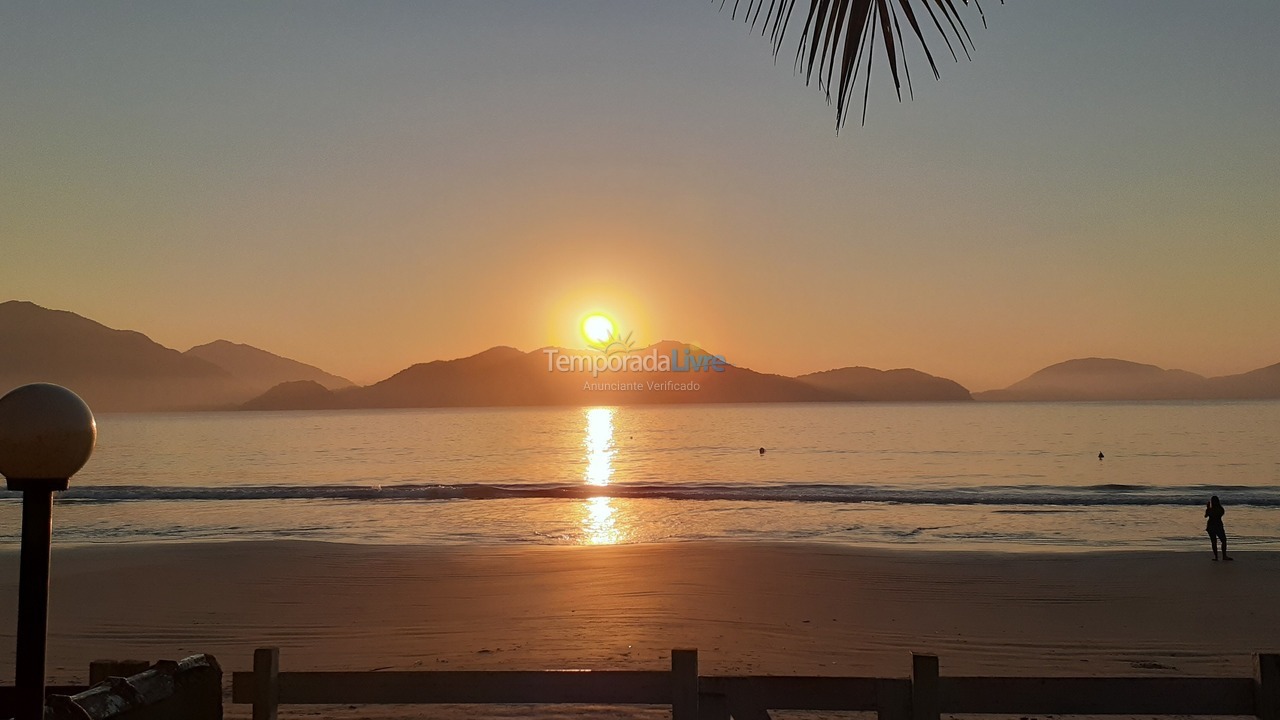 Casa para aluguel de temporada em Ubatuba (Praia da Fortaleza)