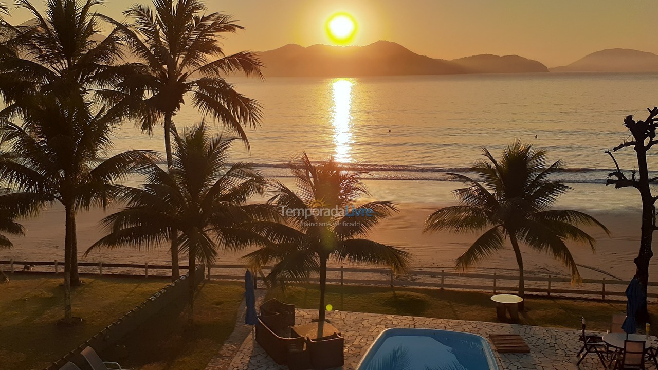 Casa para aluguel de temporada em Ubatuba (Praia da Fortaleza)